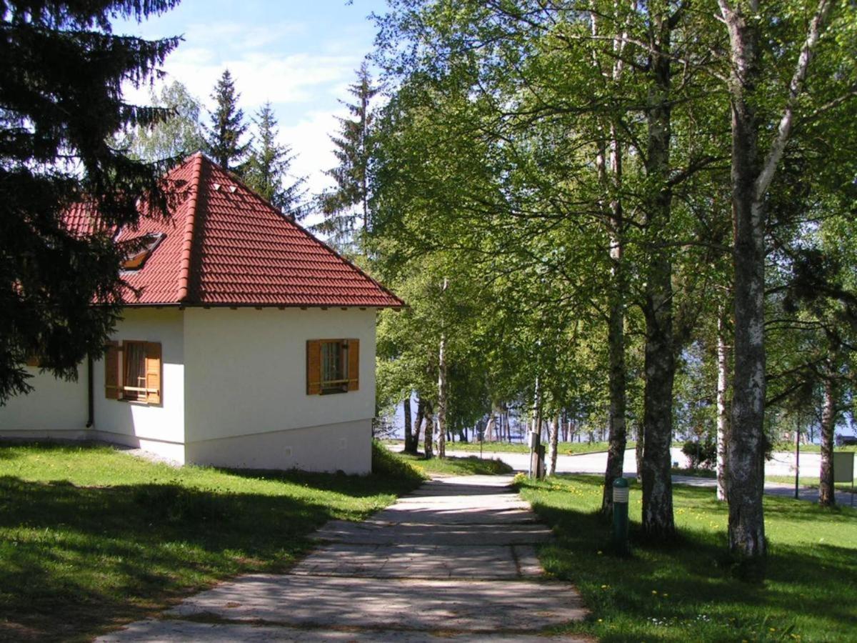 Hotel Na Jezere Horní Planá Eksteriør bilde